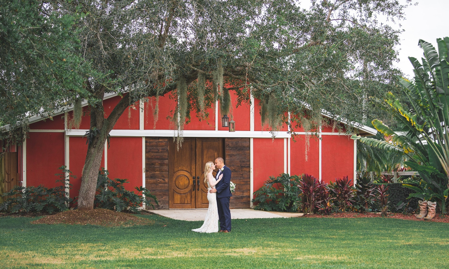 How To Select Your Favorite Wedding Venue