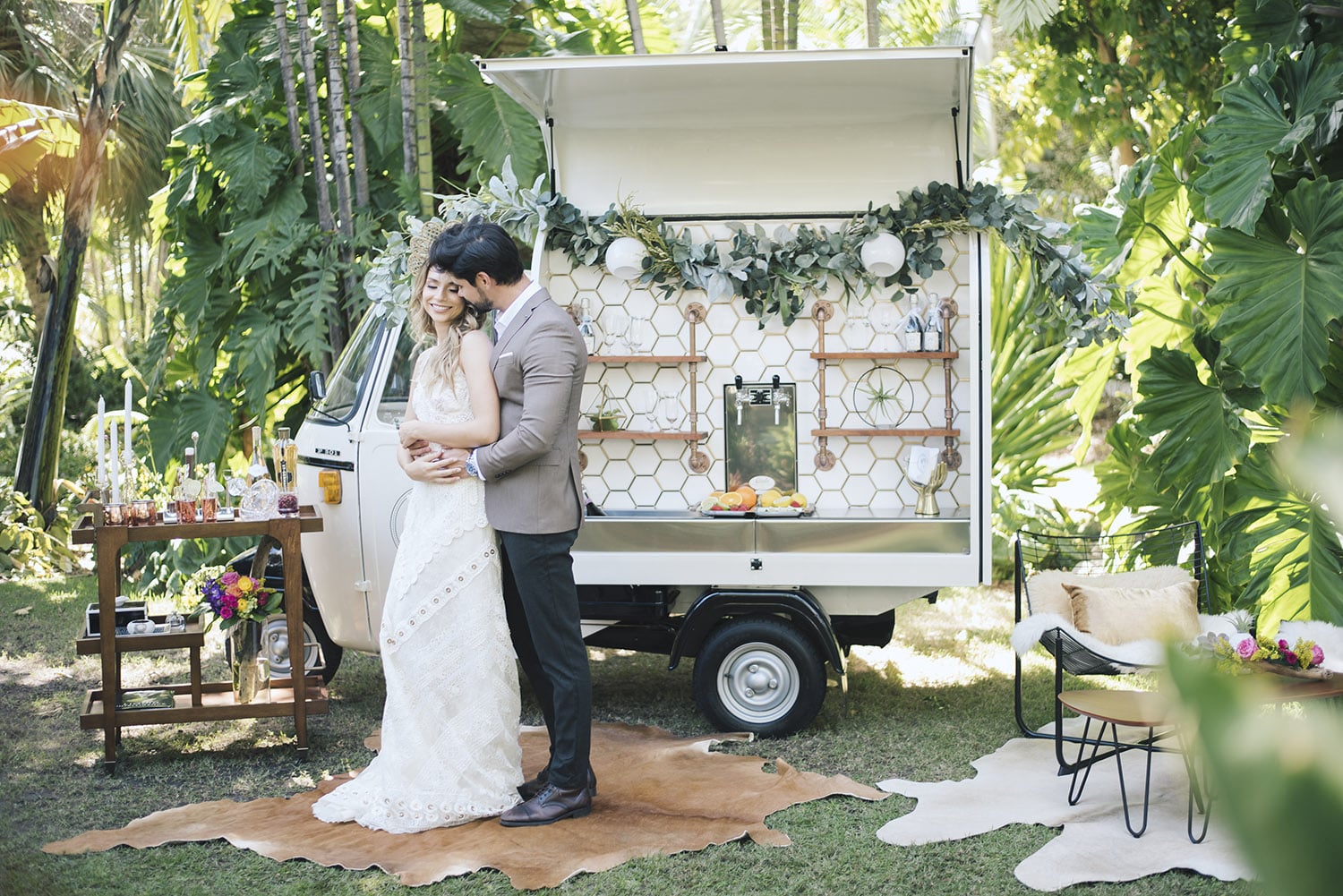 Charming Vintage Mobile Bar & Photo Booth