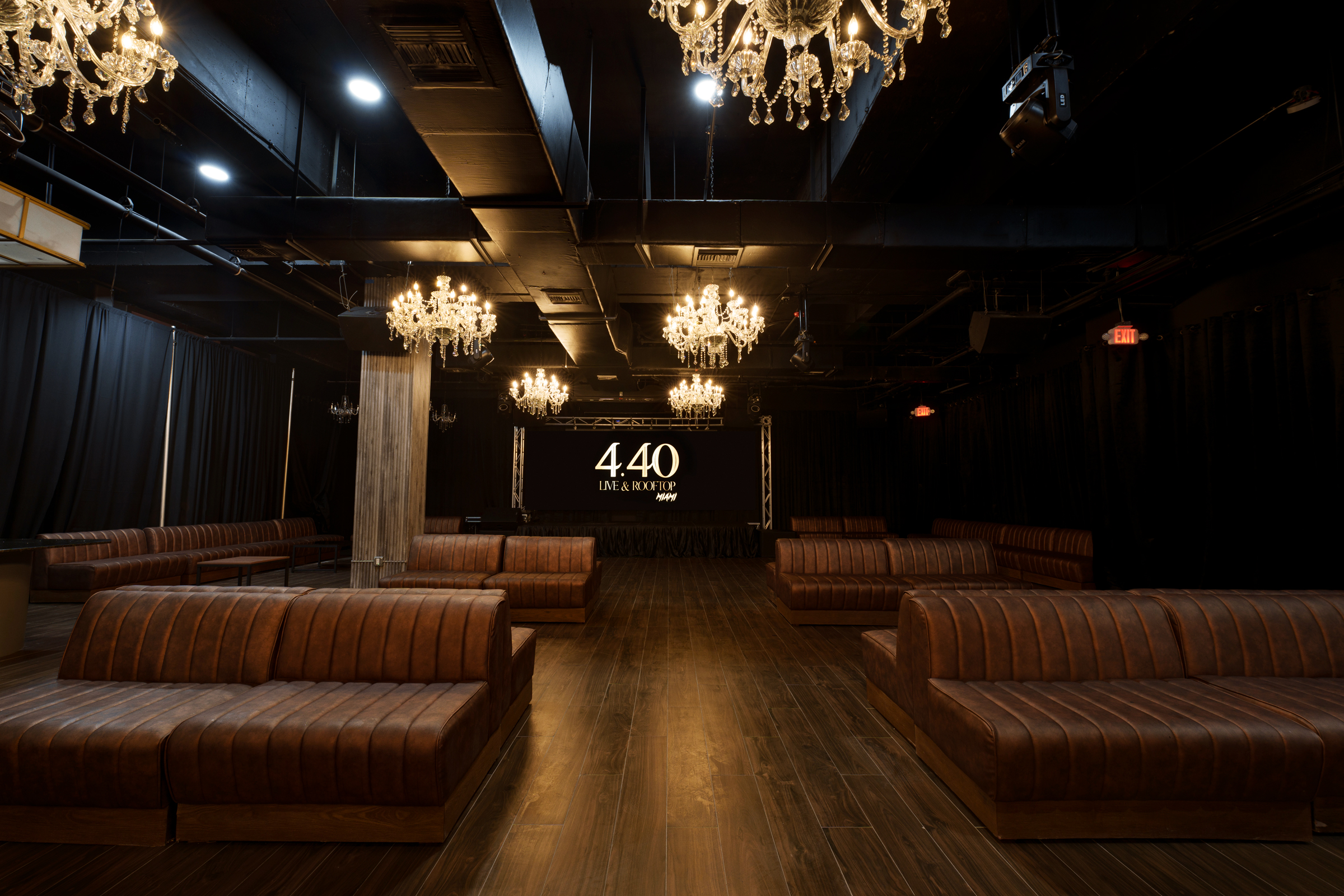 image of 4.40 Live Rooftop